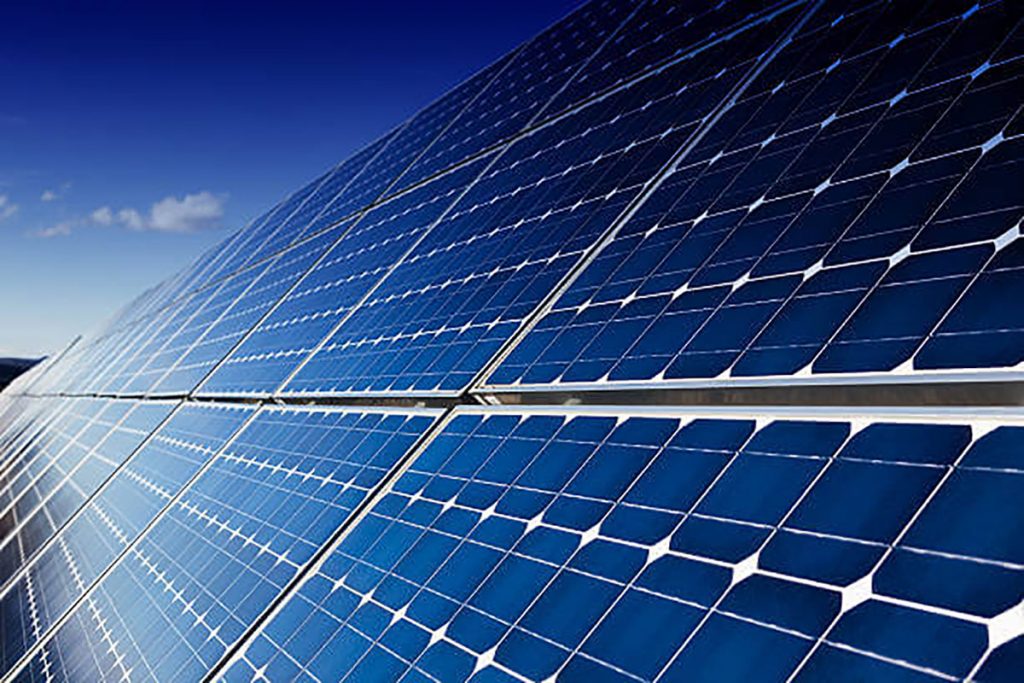 Explorer les facteurs qui influencent l'efficacité des panneaux solaires - The Wow Decor